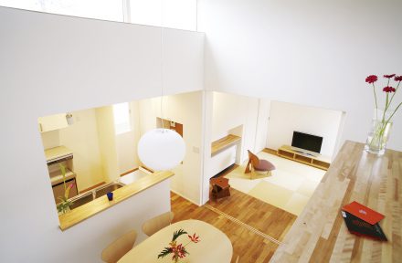 光と風が楽しい スキップフロアの家